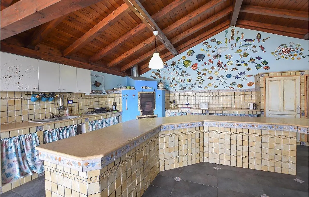 Cozy Home In Pozzallo Rg With House Sea View 0*,  איטליה